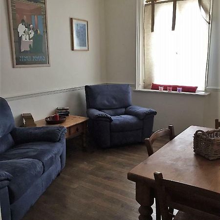 Le Petit Logement Lägenhet Pre-en-Pail-Saint-Samson Exteriör bild