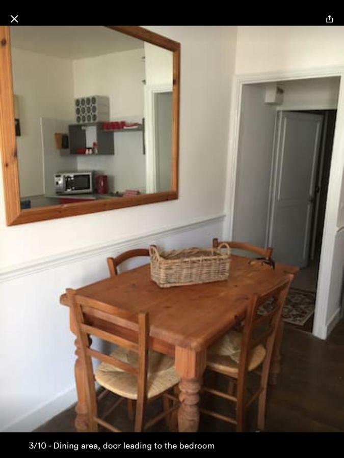 Le Petit Logement Lägenhet Pre-en-Pail-Saint-Samson Exteriör bild