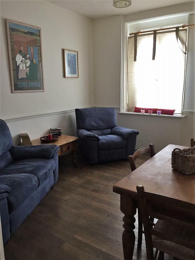 Le Petit Logement Lägenhet Pre-en-Pail-Saint-Samson Exteriör bild