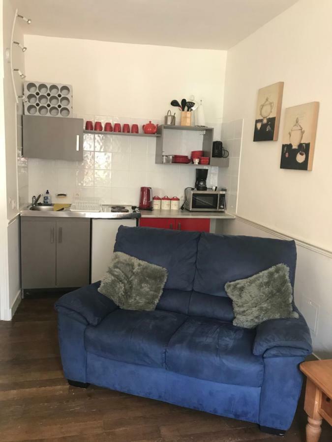 Le Petit Logement Lägenhet Pre-en-Pail-Saint-Samson Exteriör bild