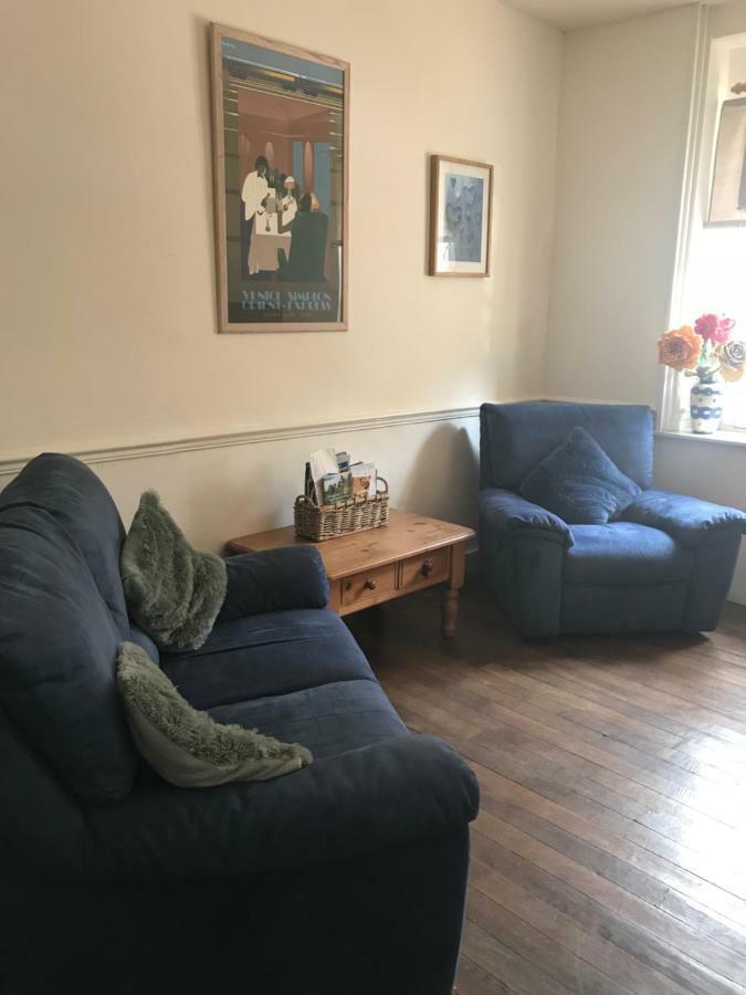 Le Petit Logement Lägenhet Pre-en-Pail-Saint-Samson Exteriör bild